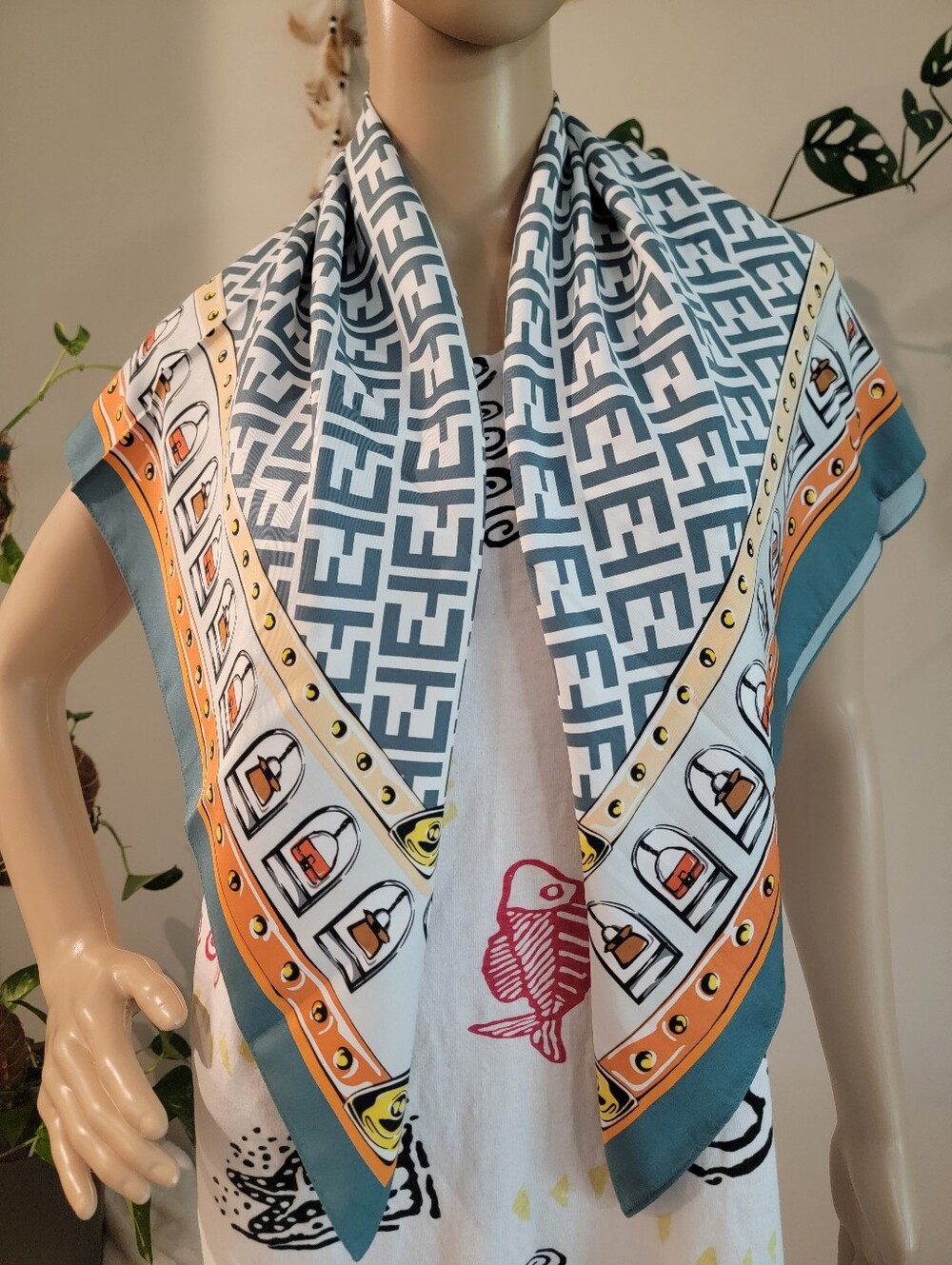 Stylish Green and Orange Geometric Border Decorative Scarf